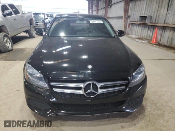 2018 Mercedes-Benz C 300 z VIN 55SWF4JB5JU219795, wystawiony jako Copart lot #53573385 z przebiegiem 109 462 mil mil oraz Czysty tytuł • Clean title. Historia ofert i sprzedaży dostępna na DreamBid. Obrazek 5.