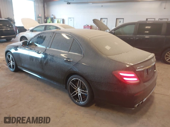 2020 Mercedes-Benz E AMG E 53 with VIN WDDZF6BB8LA743565, listed as a IAAI auction lot 41369870 with 59,726 mi miles. Bid and sale history available at carsss.com. Image 3.