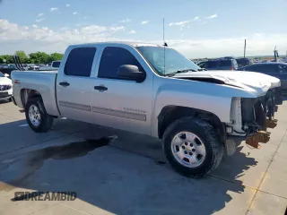 2012 Chevrolet Silverado 1500 LT with VIN 3GCPCSE01CG268792, listed as a Copart auction lot 54063075 with 139,484 mi miles and Salvage Title. Bid and sale history available at DreamBid. Image 4.