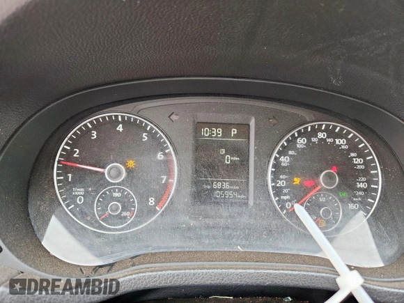 2013 Volkswagen Passat S with VIN 1VWAP7A39DC137750, listed as a Copart auction lot 60981355 with 105,954 mi miles and Clean title. Bid and sale history available at DreamBid. Image 9.