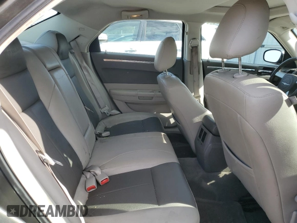 2008 Chrysler 300 Touring with VIN 2C3LA53G78H160422, listed as a Copart auction lot 71294064 with 114,048 mi miles and Salvage Title. Bid and sale history available at carsss.com. Image 10.