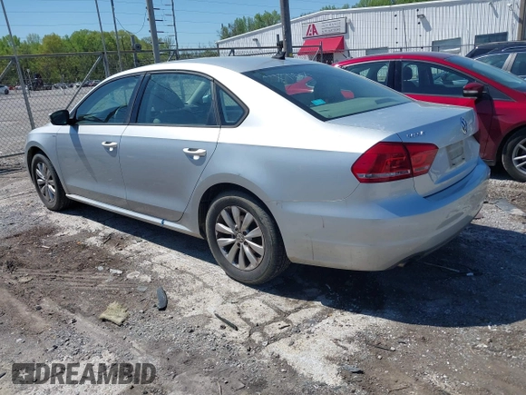 2015 Volkswagen Passat S with VIN 1VWAS7A31FC009620, listed as a IAAI auction lot 41999430 with 129,852 mi miles and . Bid and sale history available at DreamBid. Image 3.