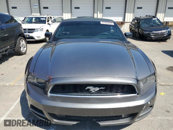 2014 Ford Mustang V6 with VIN 1ZVBP8EM3E5232212, listed as a Copart auction lot 61934665 with 156,835 mi miles and Clean title. Bid and sale history available at DreamBid. Image 5.