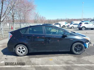 2014 Toyota Prius Four with VIN JTDKN3DU3E1775354, listed as a IAAI auction lot 41880808 with 133,086 mi miles. Bid and sale history available at carsss.com. Image 14.