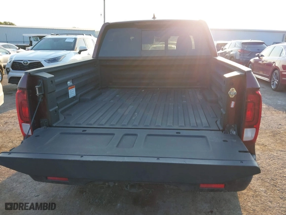 2017 Honda Ridgeline RTL-E with VIN 5FPYK3F74HB029959, listed as a IAAI auction lot 40530840 with 95,596 mi miles. Bid and sale history available at carsss.com. Image 16.