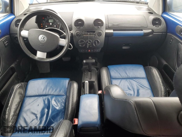 2003 Volkswagen Beetle GLS z VIN 3VWCD21CX3M444653, wystawiony jako Copart lot #49804375 z przebiegiem 142 276 mil mil oraz Szkoda całkowita • Salvage title. Historia ofert i sprzedaży dostępna na DreamBid. Obrazek 8.