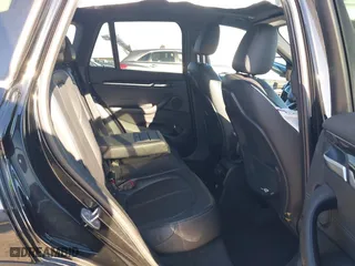 2018 BMW X1 sDrive28i with VIN WBXHU7C37J5H43318, listed as a IAAI auction lot 41294730 with 73,600 mi miles. Bid and sale history available at carsss.com. Image 8.