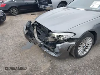 2011 BMW 5 Series 535i xDrive with VIN WBAFU7C57BDU56455, listed as a IAAI auction lot 41615376 with 112,763 mi miles. Bid and sale history available at carsss.com. Image 6.