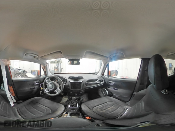 2018 Jeep Renegade Latitude with VIN ZACCJBBB3JPH01860, listed as a Copart auction lot 46614685 with 67,118 mi miles and Salvage title. Bid and sale history available at DreamBid. Image 14.