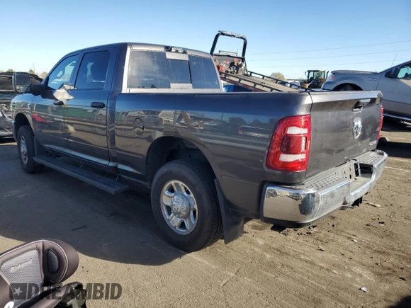 2024 Ram 3500 Tradesman with VIN 3C63R3CL7RG121120, listed as a Copart auction lot 80162904 with 15,700 mi miles and Salvage Title. Bid and sale history available at carsss.com. Image 2.