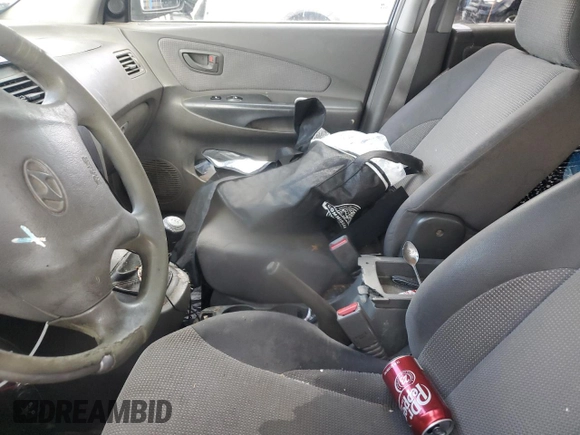 2006 Hyundai Tucson GL with VIN KM8JM72B56U304731, listed as a Copart auction lot 82592184 with Not Provided miles and Clean Title. Bid and sale history available at carsss.com. Image 9.