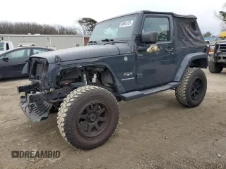 2017 Jeep Wrangler Sahara z VIN 1C4AJWBG5HL713078, wystawiony jako Copart lot #88064155 z przebiegiem 102 607 mil mil oraz Szkoda całkowita • Salvage title. Historia ofert i sprzedaży dostępna na DreamBid. Obrazek 1.