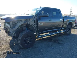 2018 Ram 2500 Big Horn with VIN 3C6UR5DL2JG217613, listed as a IAAI auction lot 41787606 with 101,712 mi miles. Bid and sale history available at carsss.com. Image 2.