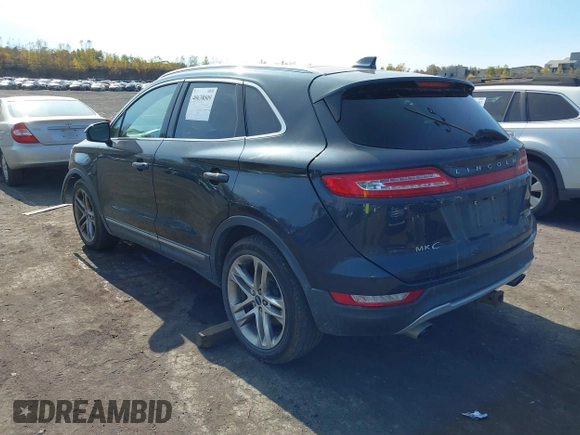 2015 Lincoln MKC with VIN 5LMCJ2A93FUJ24373, listed as a IAAI auction lot 40638009 with 127,336 mi miles. Bid and sale history available at carsss.com. Image 3.