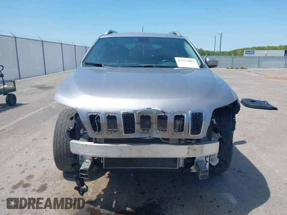 2020 Jeep Cherokee Latitude with VIN 1C4PJMCB4LD654657, listed as a IAAI auction lot 42113003 with 67,062 mi miles and . Bid and sale history available at DreamBid. Image 6.