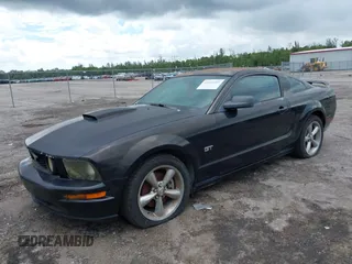 2007 Ford Mustang GT Deluxe with VIN 1ZVHT82H775289013, listed as a IAAI auction lot 42815485 with 167,390 mi miles and . Bid and sale history available at DreamBid. Image 17.