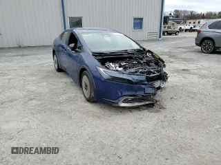 2025 Toyota Prius Plug-In Hybrid SE z VIN JTDACACU8S3040893, wystawiony jako Copart lot #52588625 z przebiegiem Nie podano mil oraz Szkoda całkowita • Salvage title. Historia ofert i sprzedaży dostępna na DreamBid. Obrazek 11.