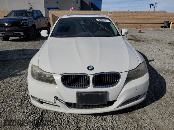 2010 BMW 3 Series 335i with VIN WBAPM7C59AA367071, listed as a Copart auction lot 42583825 with 165,386 mi miles and Salvage title. Bid and sale history available at DreamBid. Image 5.