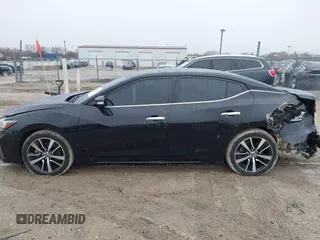 2021 Nissan Maxima SV with VIN 1N4AA6CV9MC513687, listed as a IAAI auction lot 41744440 with 67,386 mi miles and . Bid and sale history available at DreamBid. Image 14.