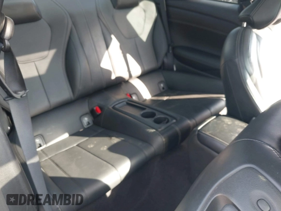 2018 Infiniti Q60 Luxe with VIN JN1EV7EL8JM391379, listed as a IAAI auction lot 41472370 with Not Provided miles and . Bid and sale history available at carsss.com. Image 8.