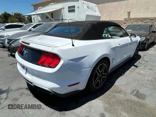 2018 Ford Mustang EcoBoost Premium with VIN 1FATP8UH0J5111777, listed as a Copart auction lot 64321305 with 101,577 mi miles and Clean title. Bid and sale history available at DreamBid. Image 4.