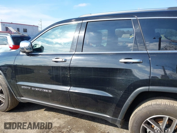 2022 Jeep Grand Cherokee Limited with VIN 1C4RJFBG4NC177240, listed as a IAAI auction lot 41541122 with 30,371 mi miles and . Bid and sale history available at DreamBid. Image 13.