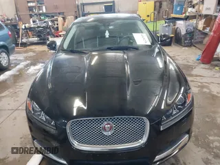 2015 Jaguar XF V6 Portfolio with VIN SAJWJ0FF5F8U57756, listed as a IAAI auction lot 41631278 with 47,158 mi miles. Bid and sale history available at carsss.com. Image 12.