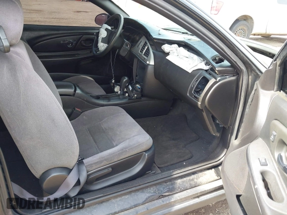 2006 Chevrolet Monte Carlo LS z VIN 2G1WJ15K669338047, wystawiony jako IAAI lot #42253375 z przebiegiem 179 301 mil mil oraz . Historia ofert i sprzedaży dostępna na DreamBid. Obrazek 5.