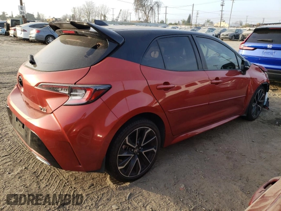 2020 Toyota Corolla Hatchback XSE with VIN JTNC4RBE0L3088254, listed as a Copart auction lot 87093054 with 43,952 mi miles and Salvage Title. Bid and sale history available at carsss.com. Image 3.
