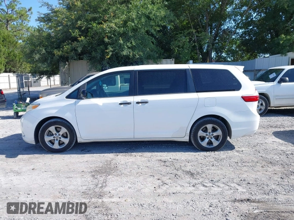 2016 Toyota Sienna L z VIN 5TDZK3DC7GS735427, wystawiony jako IAAI lot #42333624 z przebiegiem 82 599 mil mil oraz . Historia ofert i sprzedaży dostępna na DreamBid. Obrazek 14.