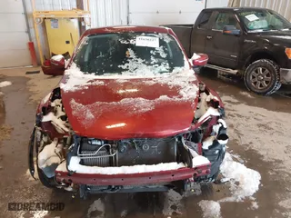2015 Nissan Juke SV with VIN JN8AF5MV1FT553919, listed as a IAAI auction lot 41630227 with 110,337 mi miles. Bid and sale history available at carsss.com. Image 12.