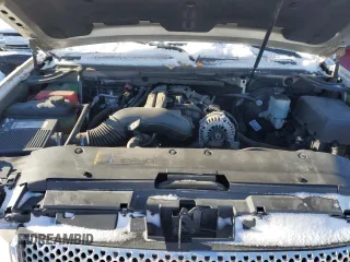 2007 GMC Yukon SLE w/3SA with VIN 1GKFC13C27J297648, listed as a Copart auction lot 44720265 with 133,046 mi miles and Salvage Title. Bid and sale history available at carsss.com. Image 12.