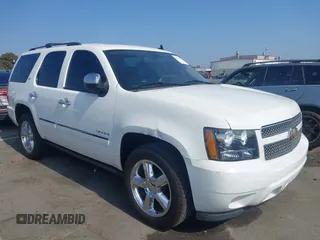2013 Chevrolet Tahoe LTZ with VIN 1GNSKCE04DR374682, listed as a IAAI auction lot 42779526 with 139,533 mi miles and . Bid and sale history available at DreamBid. Image 1.