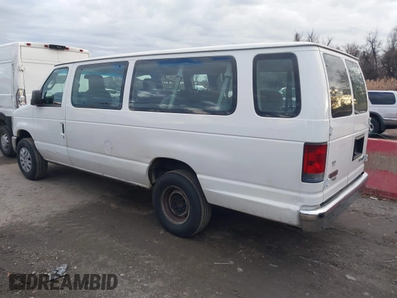 2010 Ford Econoline Passenger XL с VIN 1FBSS3BL6ADA81371, выставлен на аукционе IAAI как лот 41192772 с пробегом 154 886 миль миль и . История ставок и продаж доступна на DreamBid. Изображение 3.