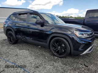 2023 Volkswagen Atlas SE z VIN 1V2HP2CA7PC550740, wystawiony jako Copart lot #55837705 z przebiegiem 15 376 mil mil oraz Szkoda całkowita • Salvage title. Historia ofert i sprzedaży dostępna na DreamBid. Obrazek 4.
