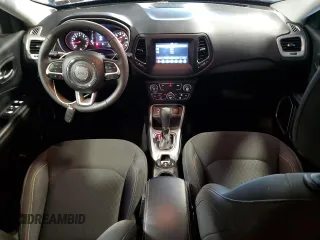 2019 Jeep Compass Sport z VIN 3C4NJCAB2KT636784, wystawiony jako Copart lot #63831145 z przebiegiem 48 699 mil mil oraz Szkoda całkowita • Salvage title. Historia ofert i sprzedaży dostępna na DreamBid. Obrazek 8.