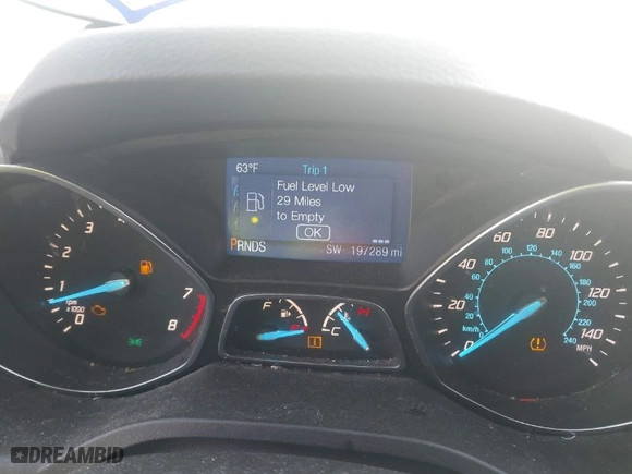 2015 Ford Escape SE with VIN 1FMCU0GX0FUC78365, listed as a IAAI auction lot 41933494 with 197,289 mi miles. Bid and sale history available at carsss.com. Image 7.