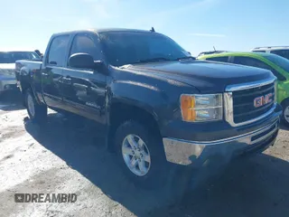 2011 GMC Sierra 1500 SLE z VIN 3GTP1VE06BG207203, wystawiony jako IAAI lot #41495972 z przebiegiem 151 239 mil mil oraz . Historia ofert i sprzedaży dostępna na DreamBid. Obrazek 1.