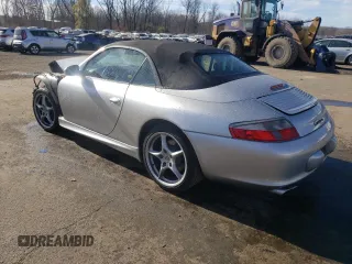 2004 Porsche 911 Carrera with VIN WP0CA29924S651535, listed as a Copart auction lot 80077314 with 39,520 mi miles and Salvage Title. Bid and sale history available at carsss.com. Image 2.
