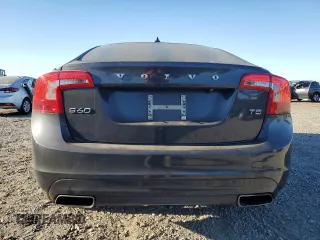 2015 Volvo S60 T5 Drive-E Premier Plus with VIN YV126MFC0F1313708, listed as a Copart auction lot 88606785 with 56,884 mi miles and Salvage Title. Bid and sale history available at carsss.com. Image 6.