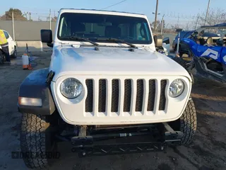2021 Jeep Wrangler Unlimited Sport S с VIN 1C4HJXDN2MW511629, выставлен на аукционе IAAI как лот 41349997 с пробегом 72 267 миль миль и . История ставок и продаж доступна на DreamBid. Изображение 13.