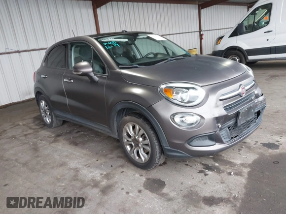 2016 FIAT 500X Easy z VIN ZFBCFXBTXGP349005, wystawiony jako IAAI lot #41163593 z przebiegiem 69 012 mil mil oraz . Historia ofert i sprzedaży dostępna na DreamBid. Obrazek 1.