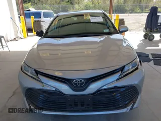 2020 Toyota Camry LE with VIN 4T1C11AKXLU381686, listed as a IAAI auction lot 42013767 with 32,603 mi miles. Bid and sale history available at carsss.com. Image 12.