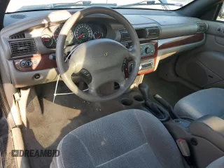 2001 Chrysler Sebring with VIN 1C3EL45U61N654025, listed as a Copart auction lot 71250534 with 125,335 mi miles and Clean Title. Bid and sale history available at DreamBid. Image 8.