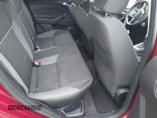 2013 Ford Focus SE with VIN 1FADP3F23DL380386, listed as a IAAI auction lot 41869774 with 112,932 mi miles and . Bid and sale history available at carsss.com. Image 8.