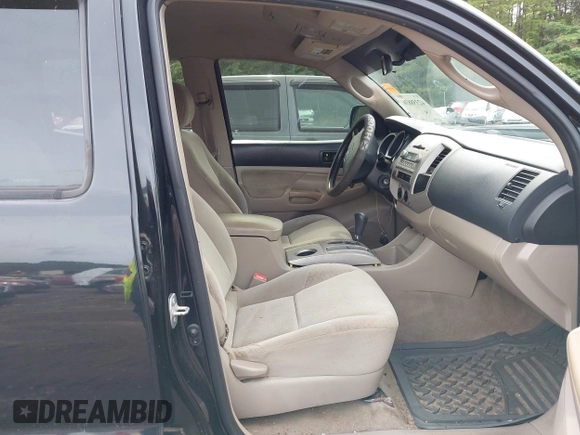 2005 Toyota Tacoma PreRunner с VIN 3TMJU62N15M004003, выставлен на аукционе IAAI как лот 42358836 с пробегом 310 440 миль миль и . История ставок и продаж доступна на DreamBid. Изображение 5.