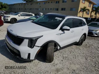 2025 Kia Sorento S z VIN 5XYRL4JC5SG345732, wystawiony jako Copart lot #51622555 z przebiegiem 1 728 mil mil oraz Szkoda całkowita • Salvage title. Historia ofert i sprzedaży dostępna na DreamBid. Obrazek 1.