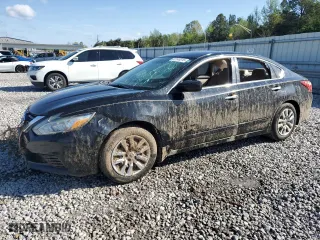 2017 Nissan Altima 2.5 S with VIN 1N4AL3AP6HN308142, listed as a Copart auction lot 52145315 with 91,847 mi miles and Salvage Title. Bid and sale history available at carsss.com. Image 1.