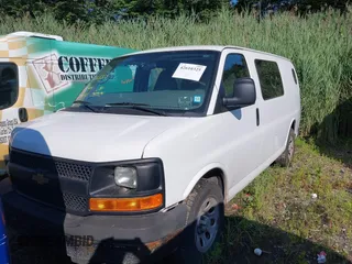 2014 Chevrolet Express Cargo с VIN 1GCSGAFX6E1123365, выставлен на аукционе IAAI как лот 42610325 с пробегом 181 111 миль миль и . История ставок и продаж доступна на DreamBid. Изображение 17.