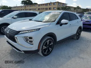 2024 Mitsubishi Eclipse Cross SE z VIN JA4ATWAA1RZ003224, wystawiony jako Copart lot #57917535 z przebiegiem 32 883 mil mil oraz Czysty tytuł • Clean title. Historia ofert i sprzedaży dostępna na DreamBid. Obrazek 1.